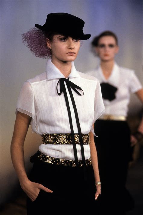 chanel 2001 collection